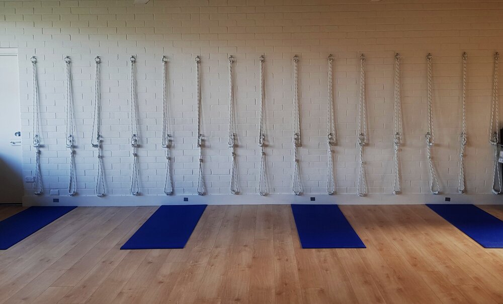 Coogee Yoga fully equipped mat distancing covid